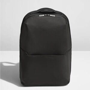 Away The Everywhere Zip Backpack in Jet Black